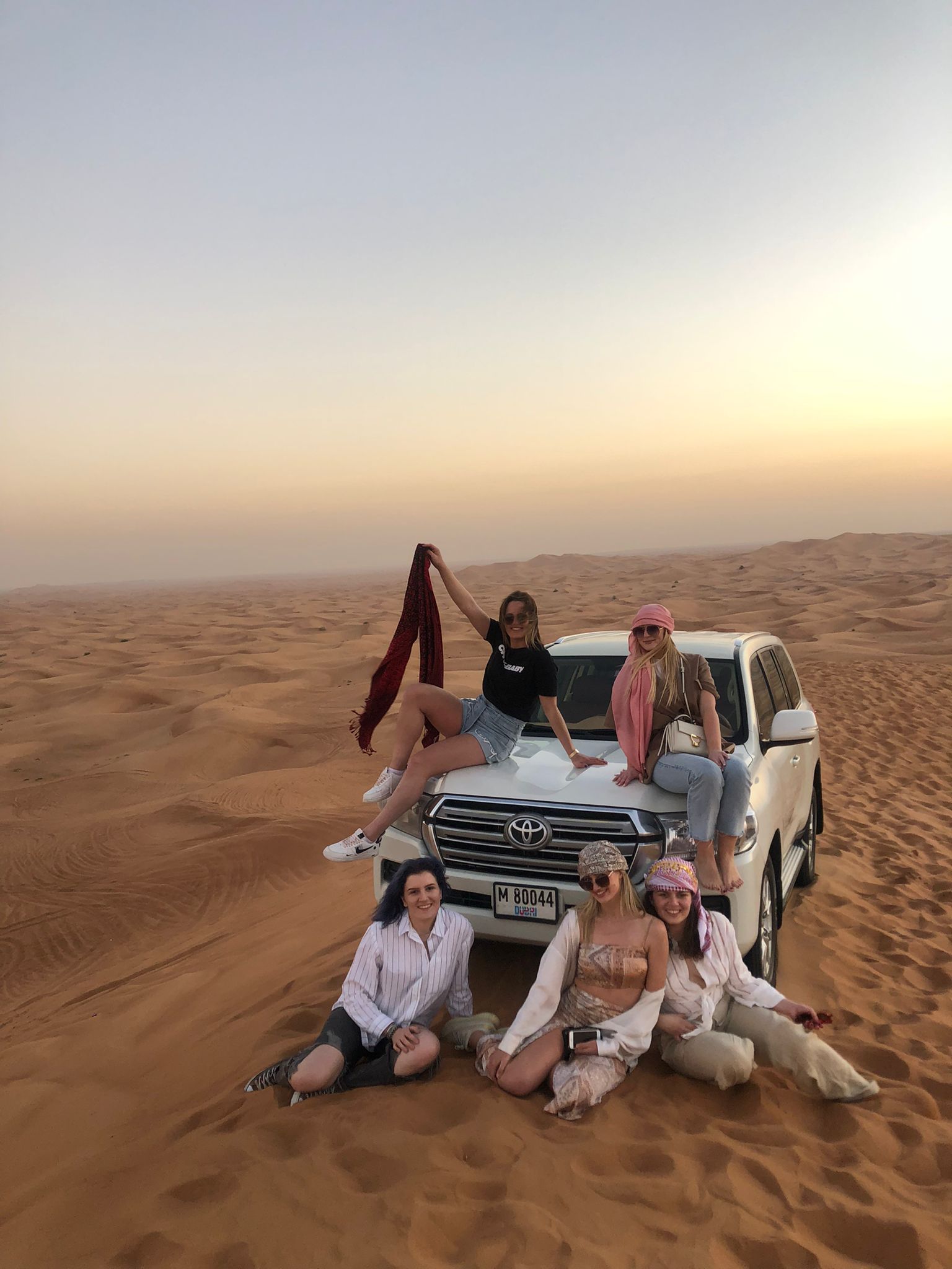 private tour dubai desert